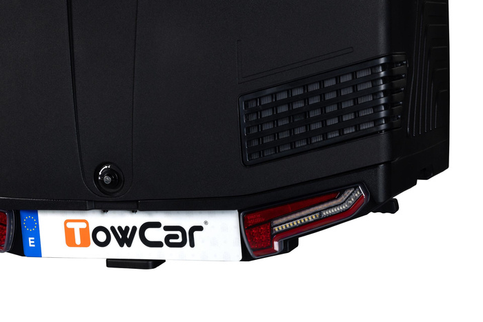 Towbox V3 Black LED Edition – Anhängerkupplungs-Gepäckbox